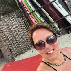 Meet your Posher, Stacey